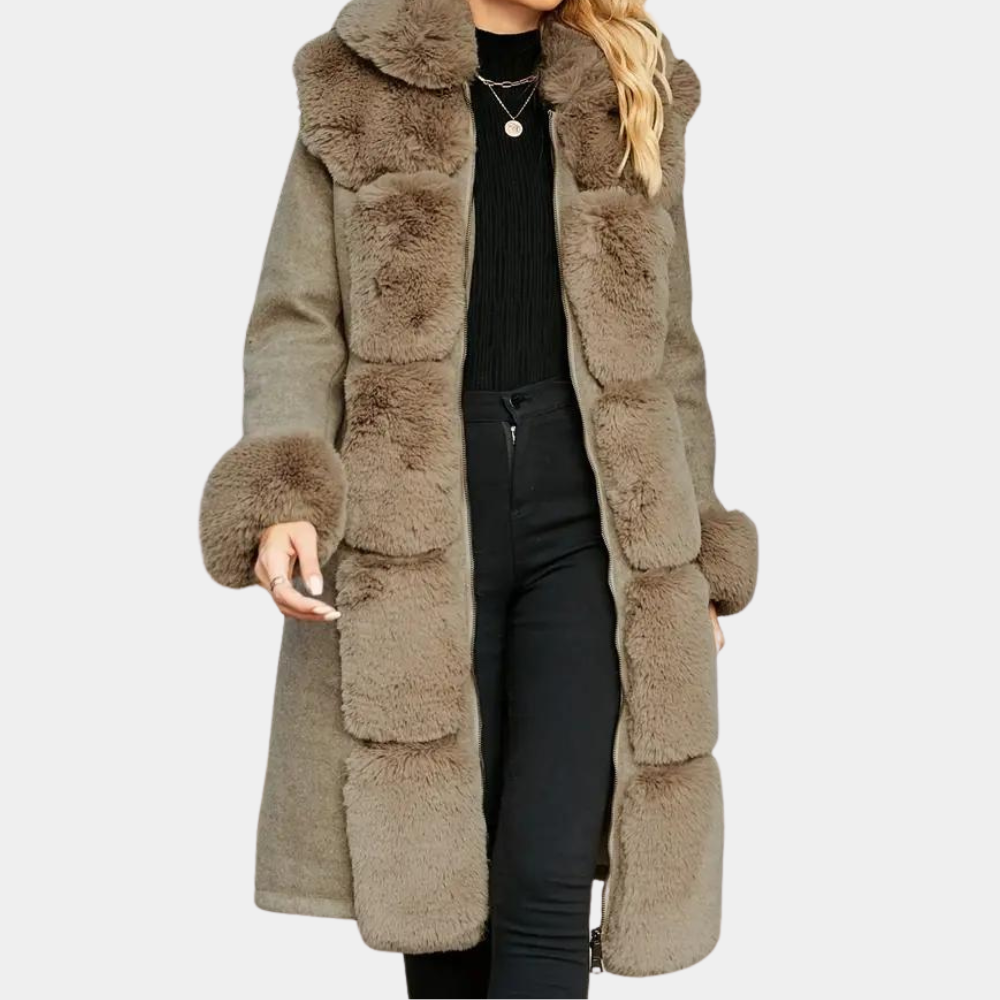 Plush Winter Coat | Elegant Warmth and Comfort for Women 1