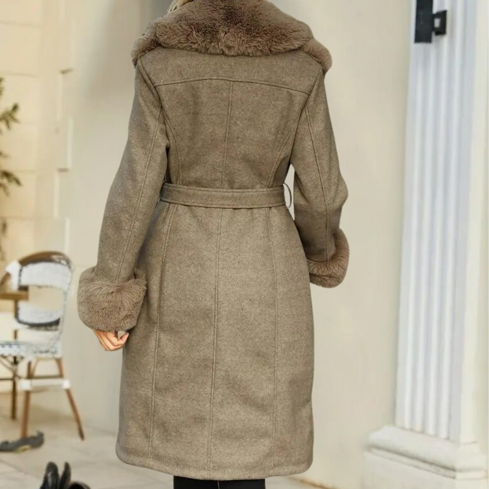 Plush Winter Coat | Elegant Warmth and Comfort for Women 2