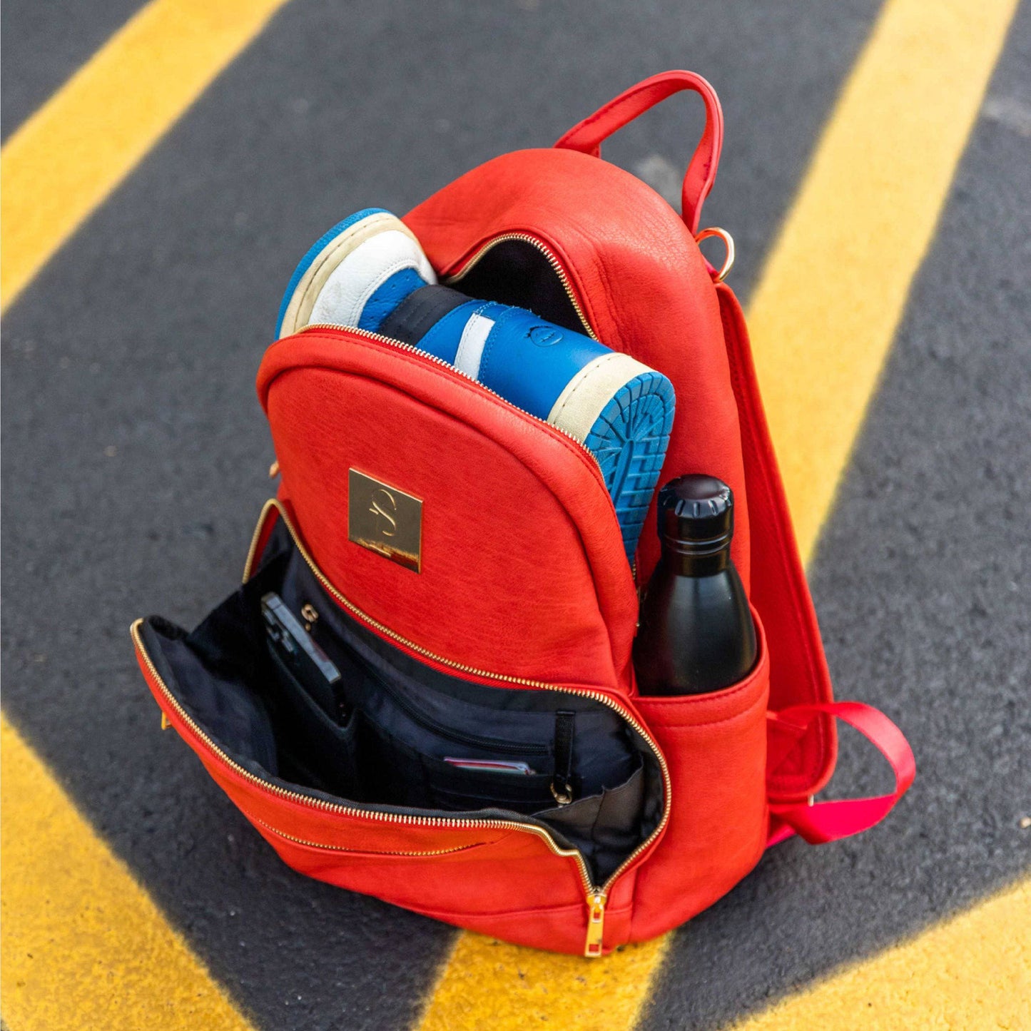 Roter Leder-Träger-Rucksack