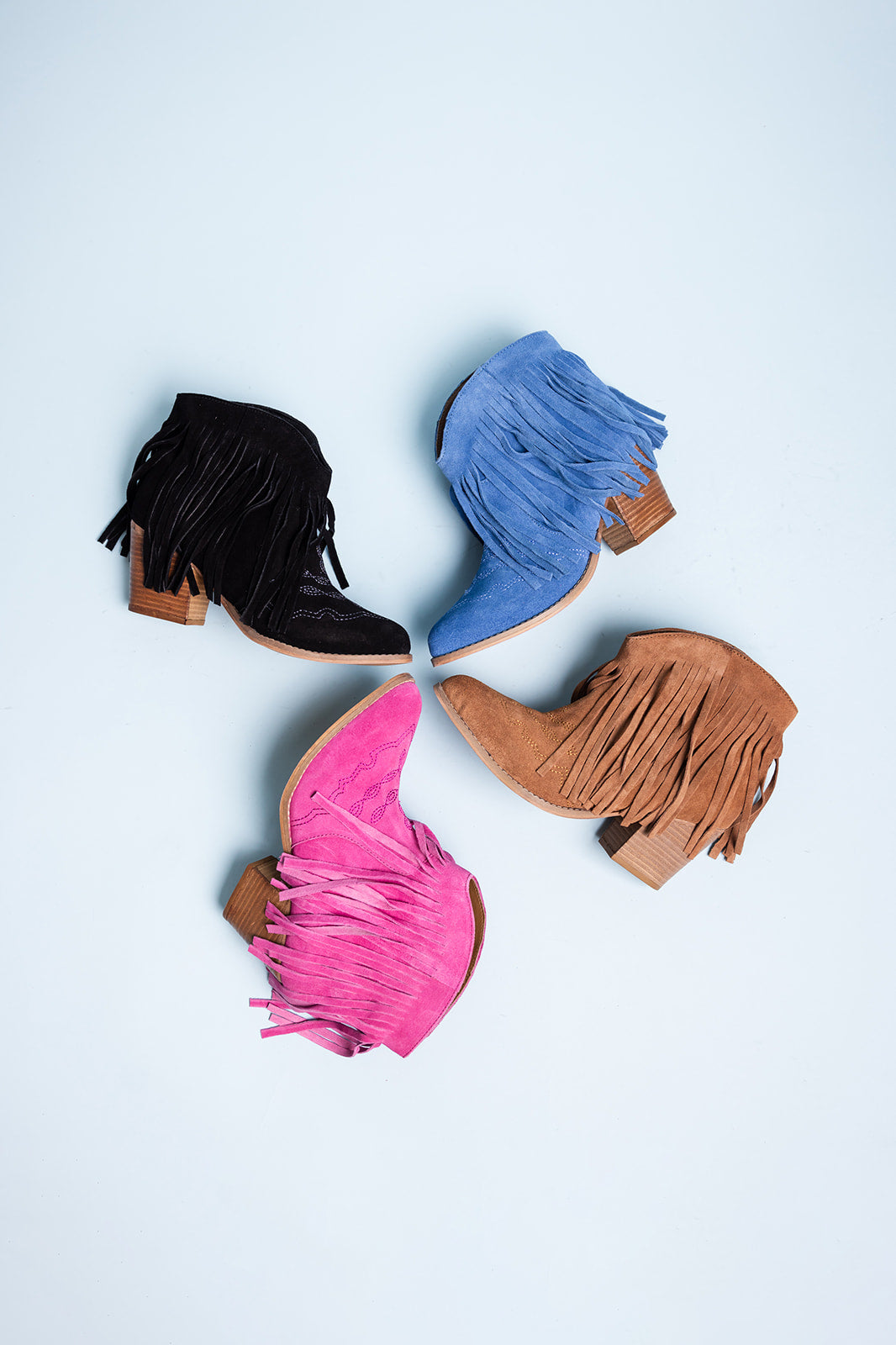 Botki Amos Fringe na kostkę zamszowe w kolorze magenta