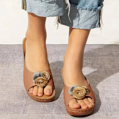 ELLIE | Flower Wedge Sandals