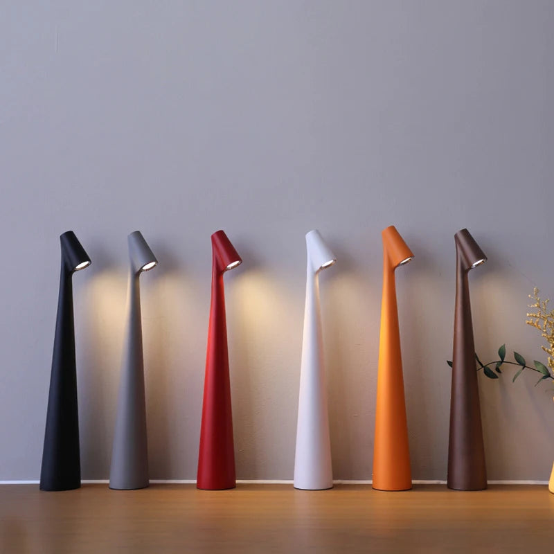 Candeeiro de Mesa Portátil Funky Cone