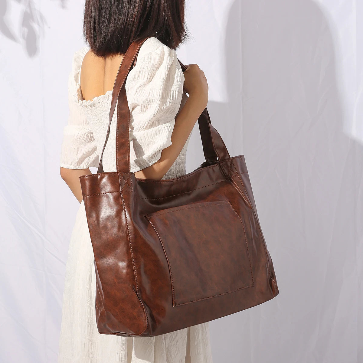 SIENNA | Borsa tote oversize in pelle vegana