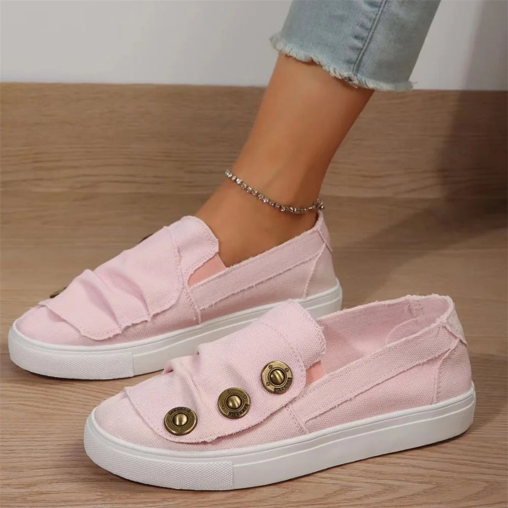 DAISY | Slip-on Buttoned Loafer