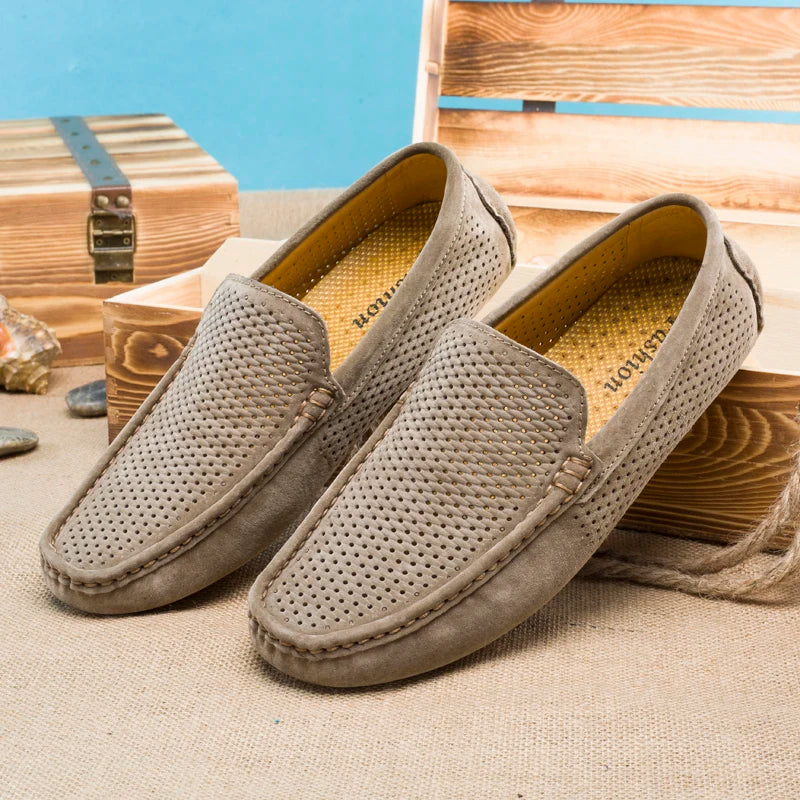 DONOVAN | Luchtige Italiaanse suède loafers