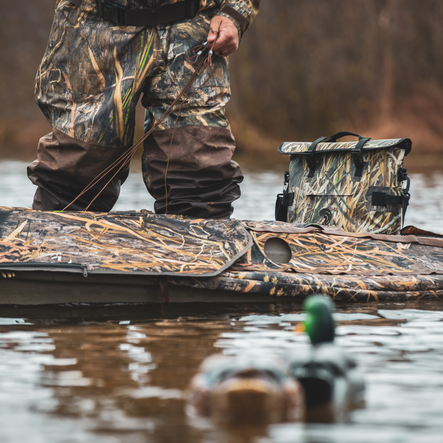 Mossy Oak - Enfriador de día auto-sellante, impermeable, flotante y a prueba de olores