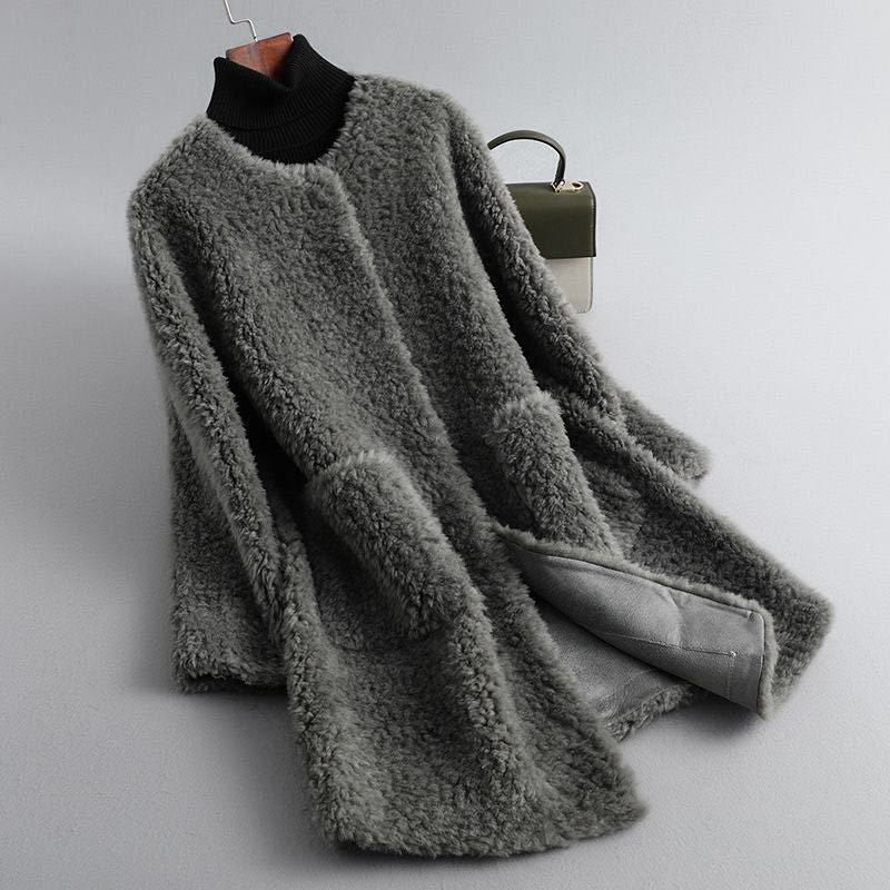 Shearling Coat | Premium Soft Shearling for Elegant Cold-Weather Wear 3