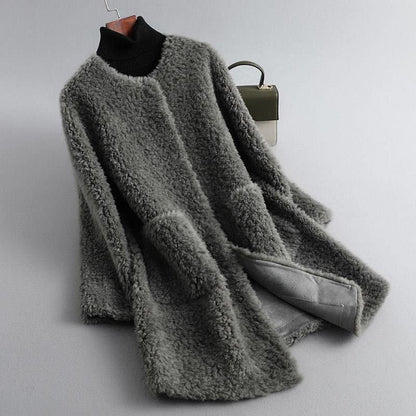 Shearling Coat | Premium Soft Shearling for Elegant Cold-Weather Wear 3
