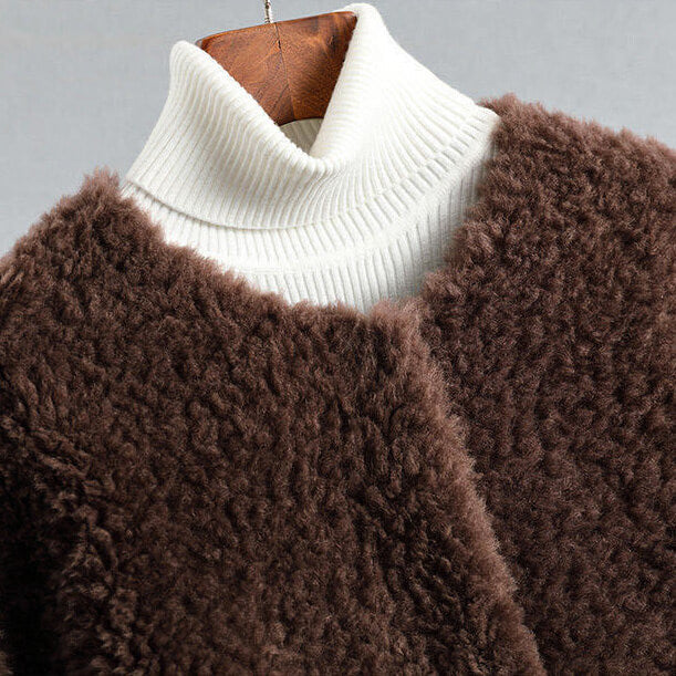 Shearling Coat | Premium Soft Shearling for Elegant Cold-Weather Wear 6