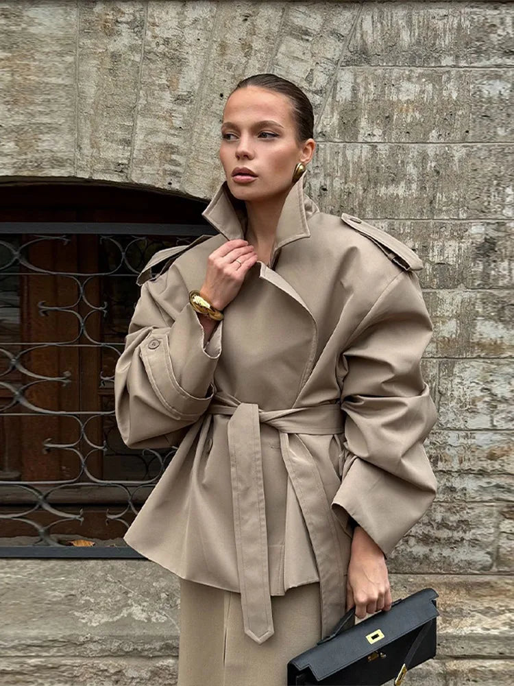 Short Trench Coat | Vintage Design with Elegant Collar and Shoulder Pads 2