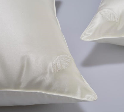 Almohada de seda con funda de seda