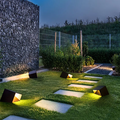 Solar Outdoor Light | Integrated LED for Compact Garden Spaces 6