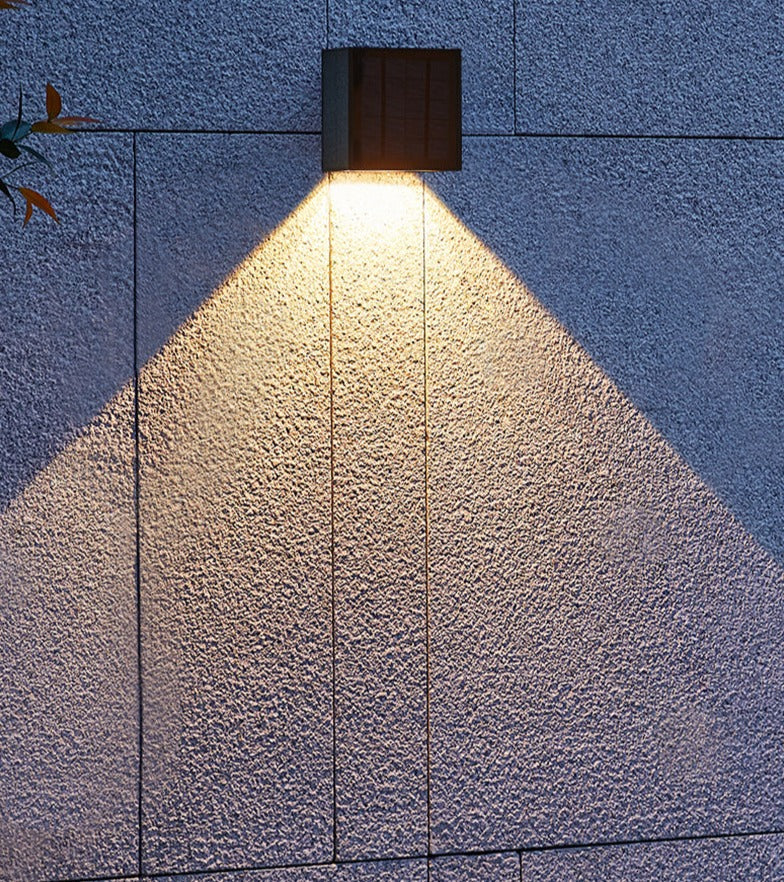 Solar Wall Lamp | Eco-Friendly Solar-Powered Outdoor Lighting 4