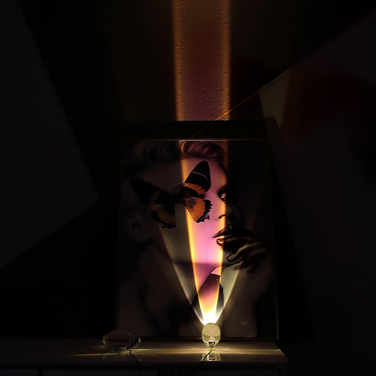 Table Lamp | Elegant Oval Glass Design with Integrated LED Lighting 4