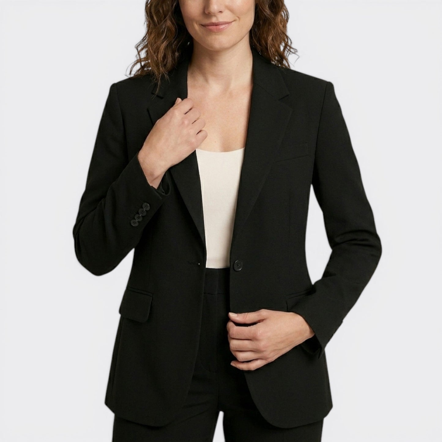 Tailored Suit Set | Blazer and Trousers for Professional Elegance 3