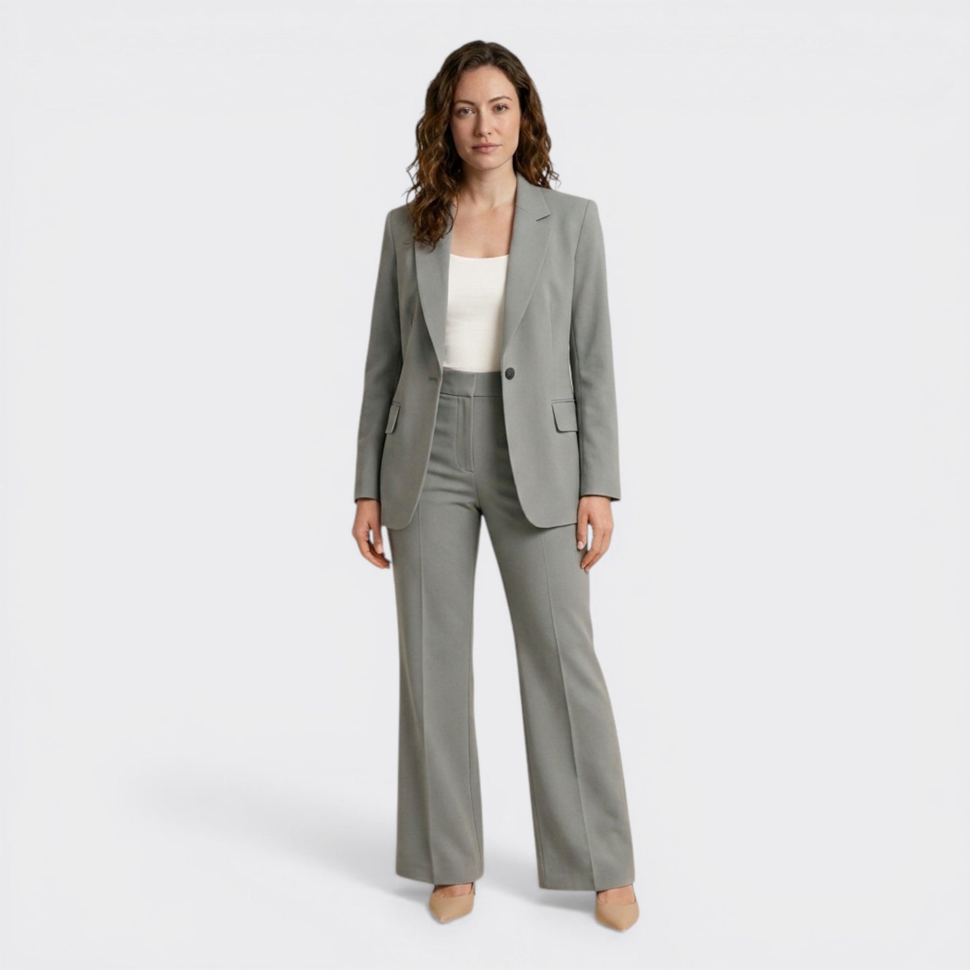 Tailored Suit Set | Blazer and Trousers for Professional Elegance 9