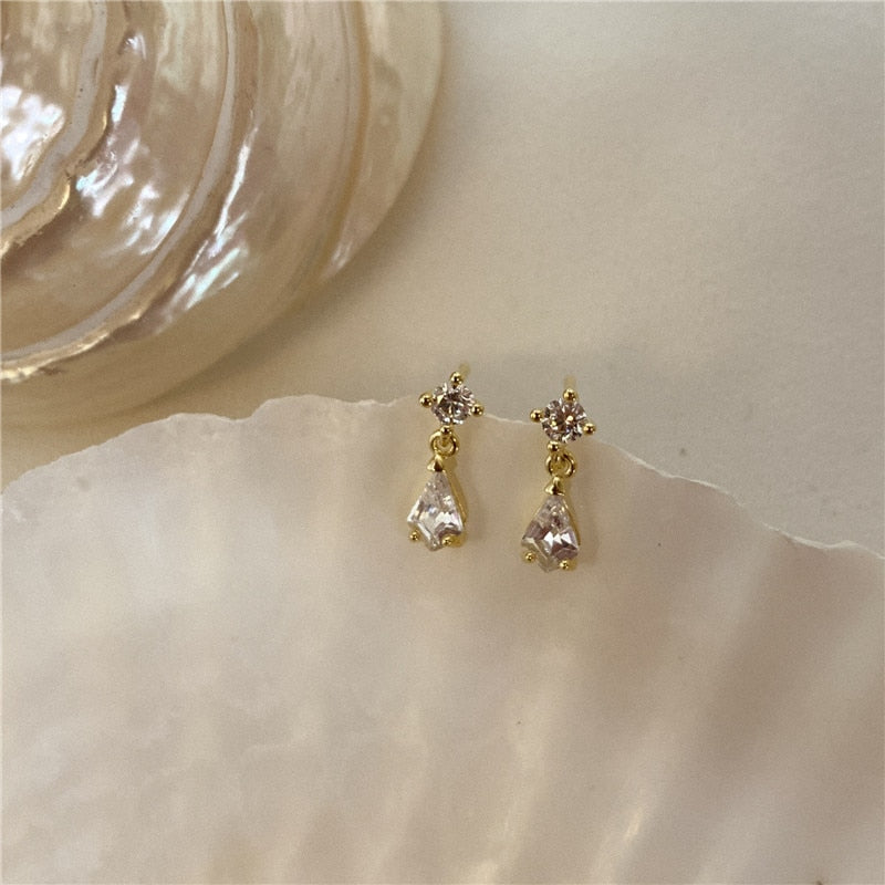 Teardrop Pave Earrings | Sparkling Cubic Zircon Stones in Hypoallergenic S925 Silver 2