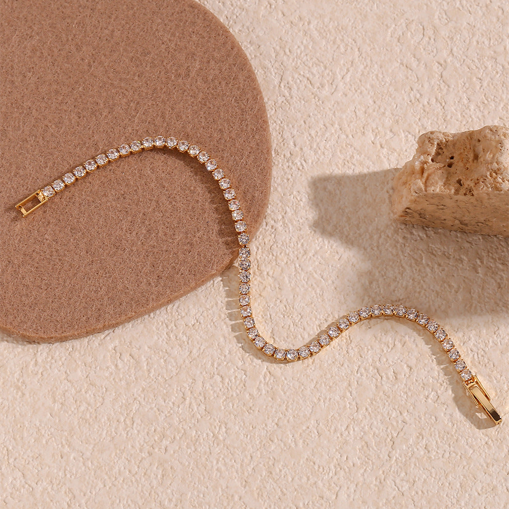 Tennis Bracelet | 18k Gold-Plated Stainless Steel with Sparkling Simulants 4