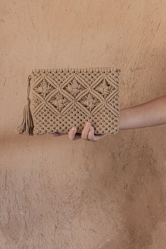 Ren Crochet Clutch