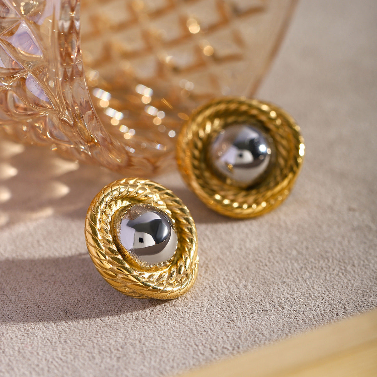 Vintage-Inspired Gold Earrings | Ethically Sourced 18k Gold Woven Design 7