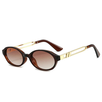 Vintage-Inspired Sunglasses | Tortoiseshell Frame with High UV Protection 5