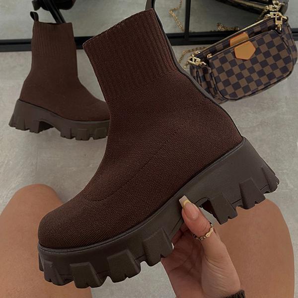 Winter Boots Women | Cozy, Stylish, Durable Footwear for Cold Weather 0