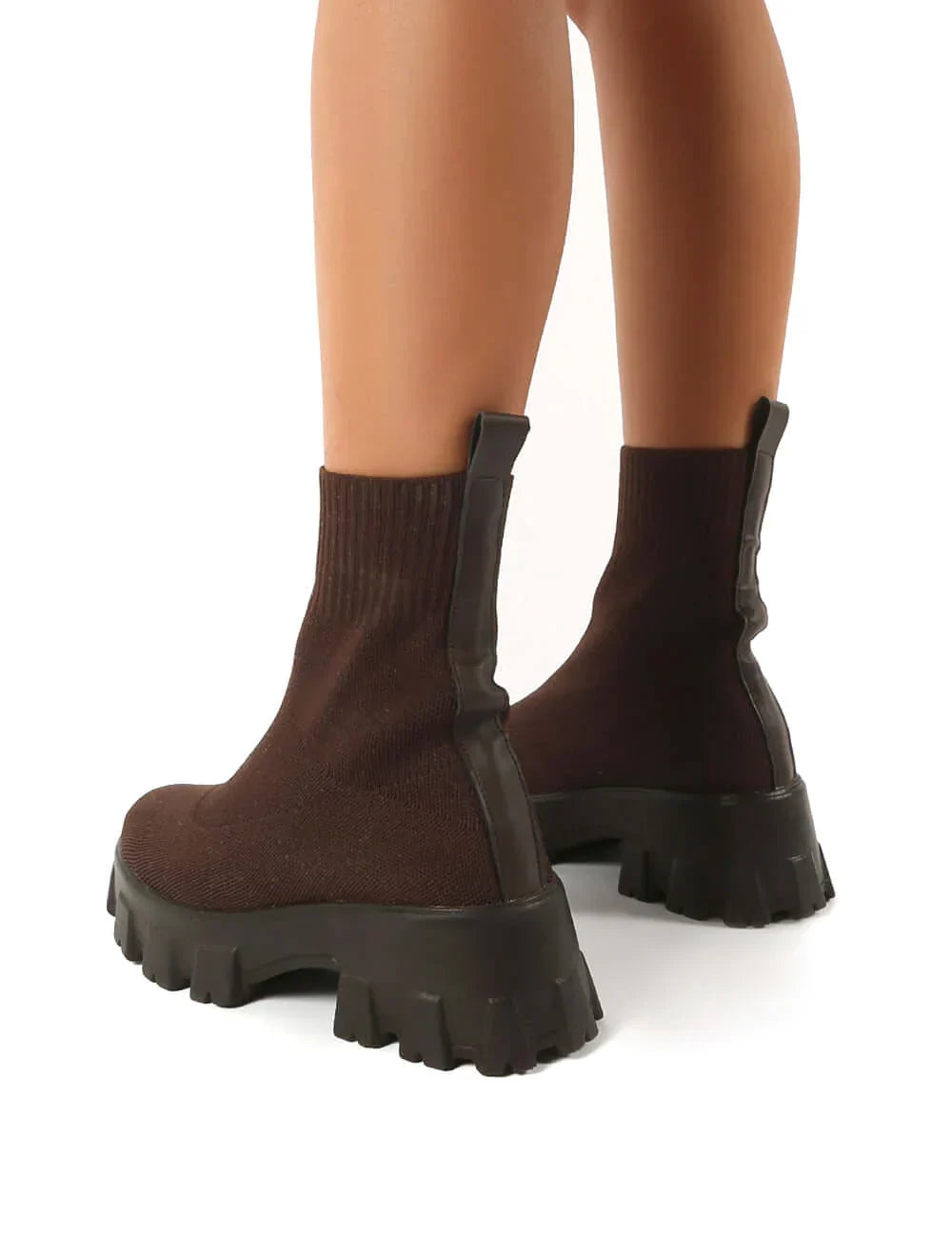 Winter Boots Women | Cozy, Stylish, Durable Footwear for Cold Weather 1