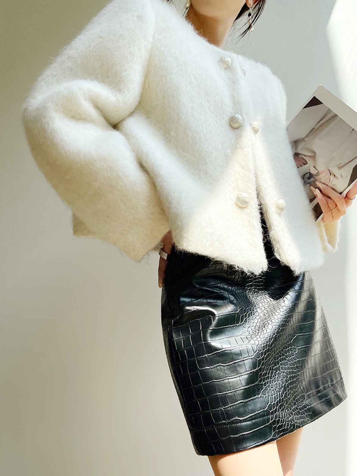 Wool Coat Women | Elegant Short Button-Front Design for Warmth 2
