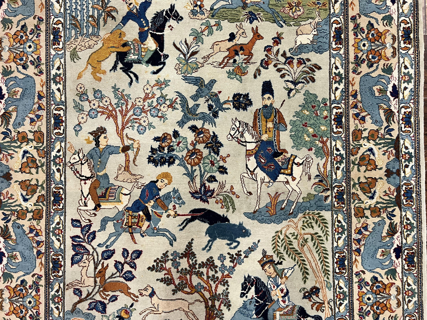 Persian Kashan Pictorial Rug 4.6 x 7, Hunting Scene, SIgned by Masterweaver, Animal Pictorials, Rare, Handmade, Wool, Vintage, Very Fine