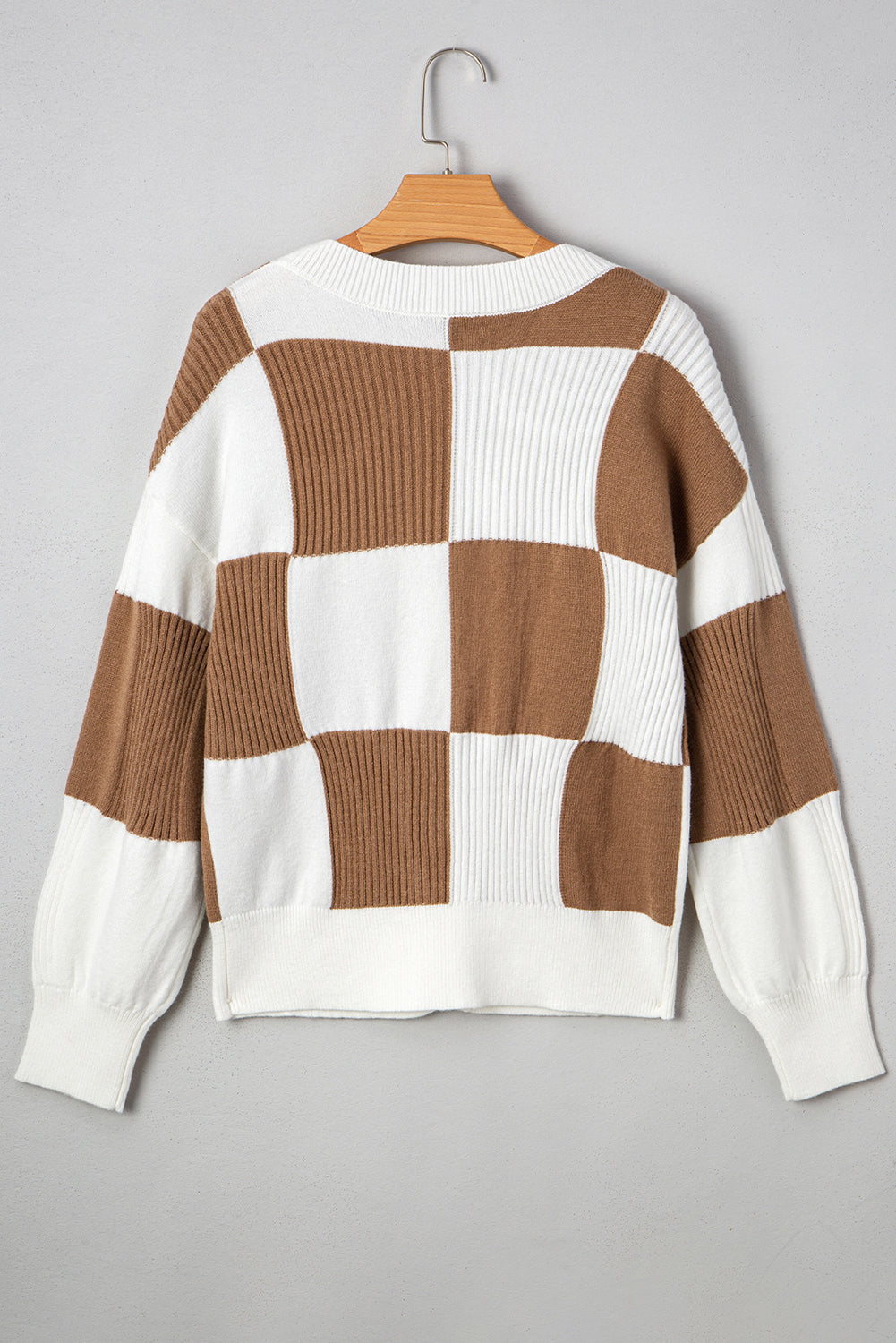 Sweter kardigan w kratę Julia z guzikami