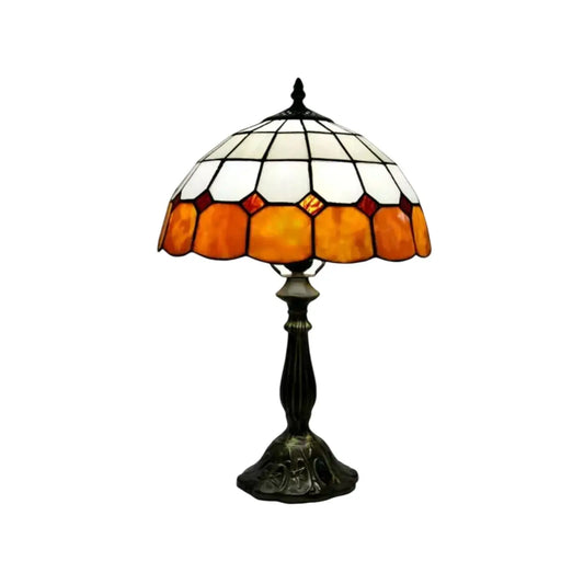 Antik Tiffany-lampa med rutmönster