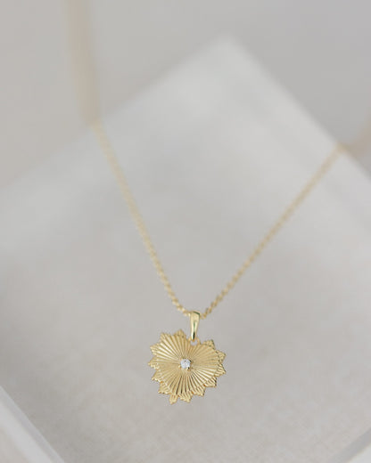 Halsband med hjärta i guld och diamant
