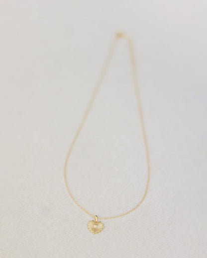 Halsband med hjärta i guld och diamant