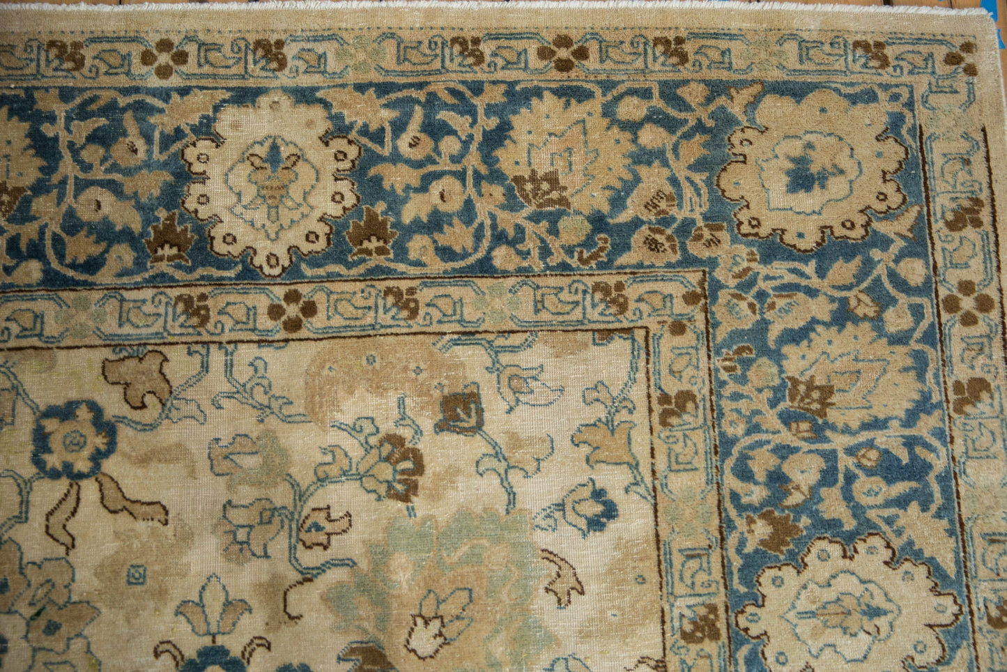 9x12 Vintage Distressed Tabriz Carpet