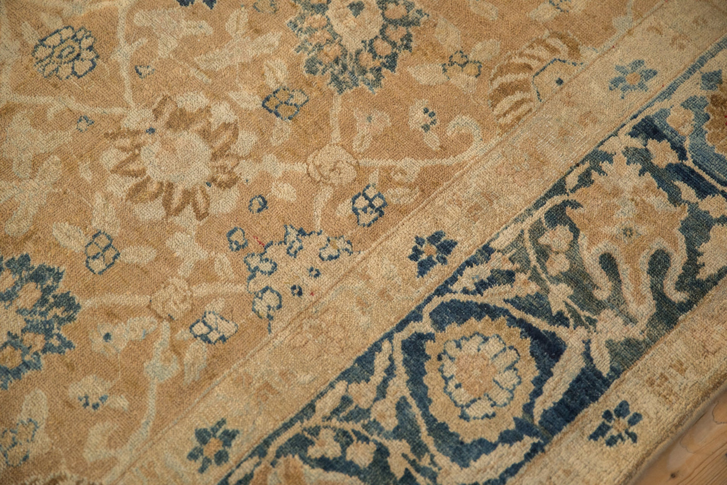 7x11 Antique Distressed Gold Wash Khoy Carpet