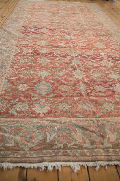 5.5x10 Vintage Distressed Mahal Carpet