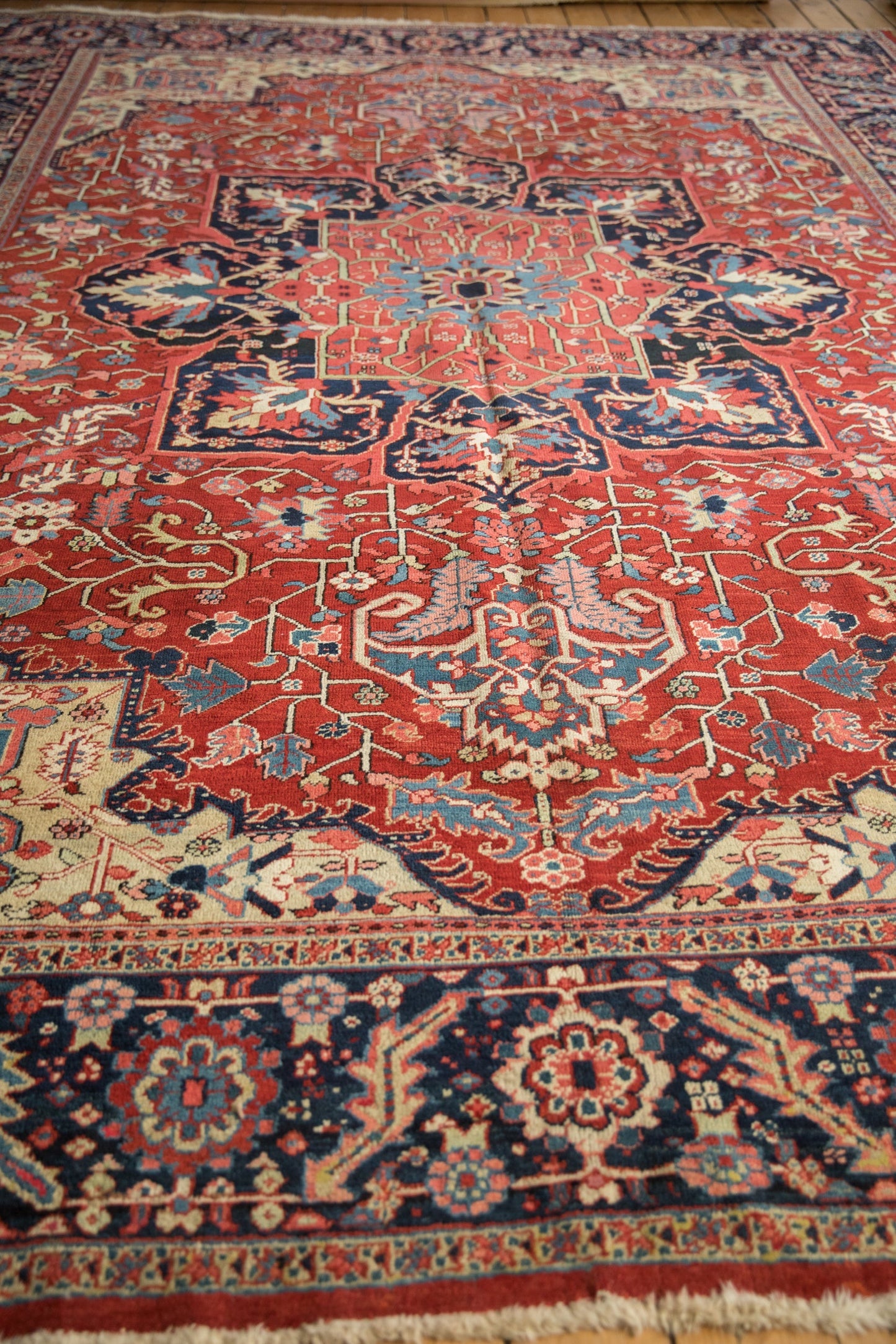 10x14 Vintage Heriz Carpet