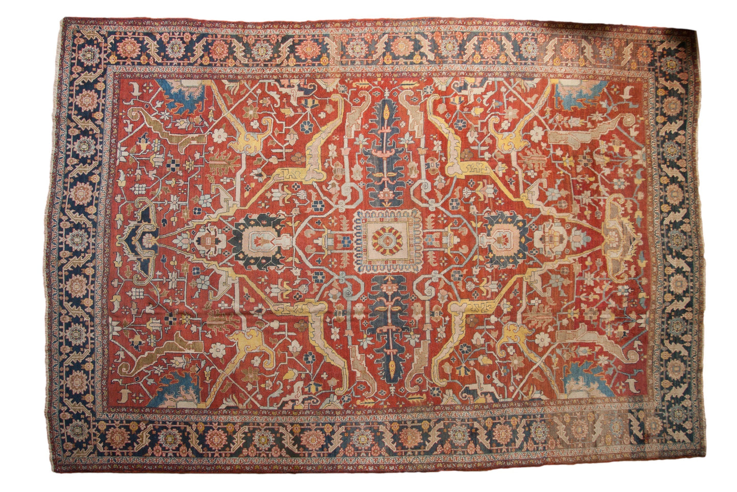 11.5x16.5 Antique Heriz Carpet