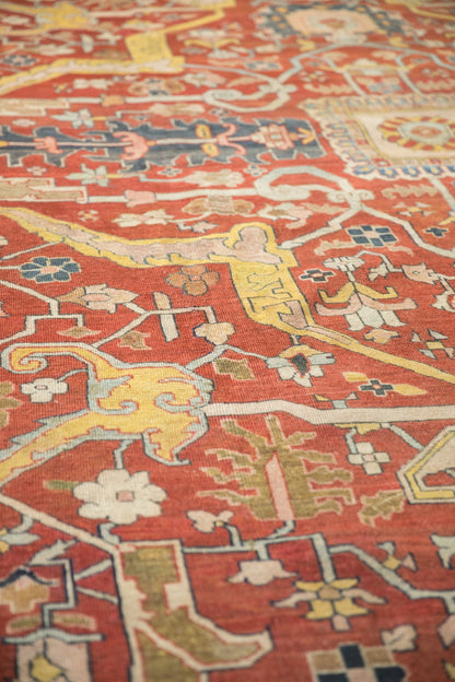 11.5x16.5 Antique Heriz Carpet