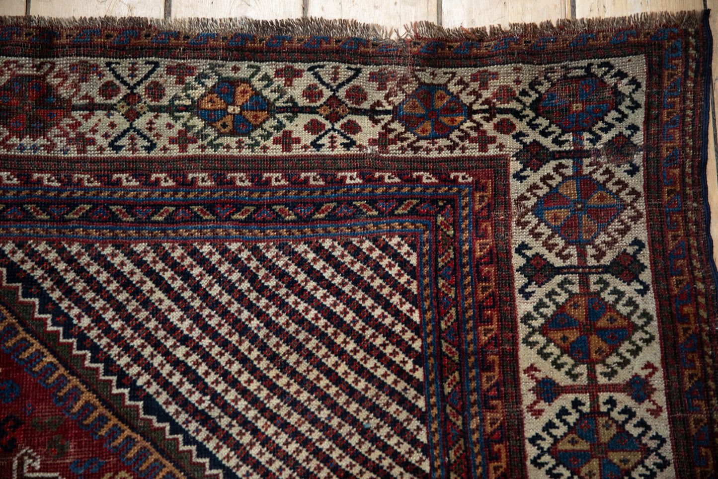 5.5x10 Antique Qashqai Carpet