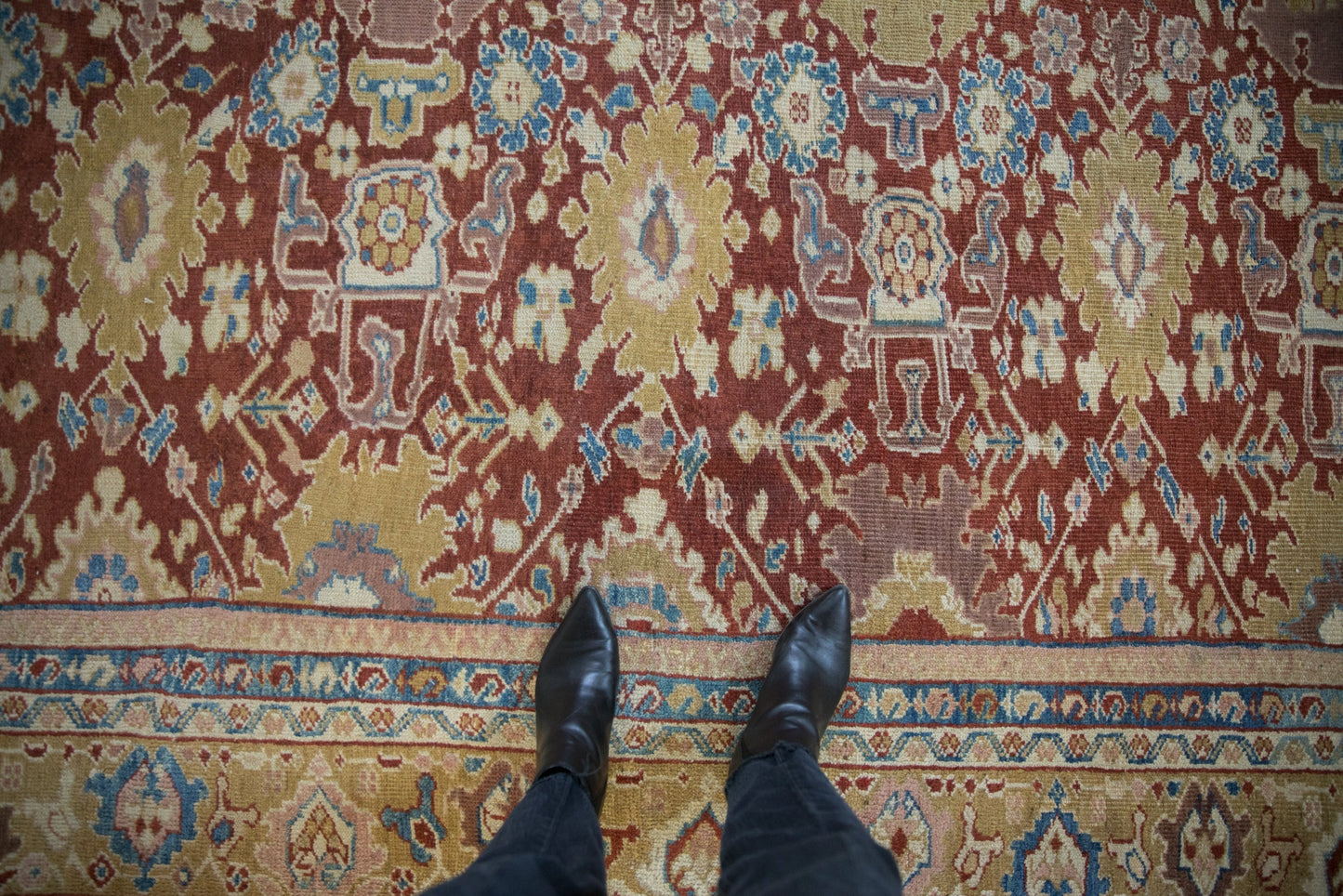 10x13.5 Antique Mahal Carpet