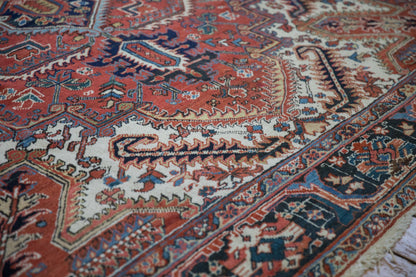 9.5x12 Vintage Heriz Carpet
