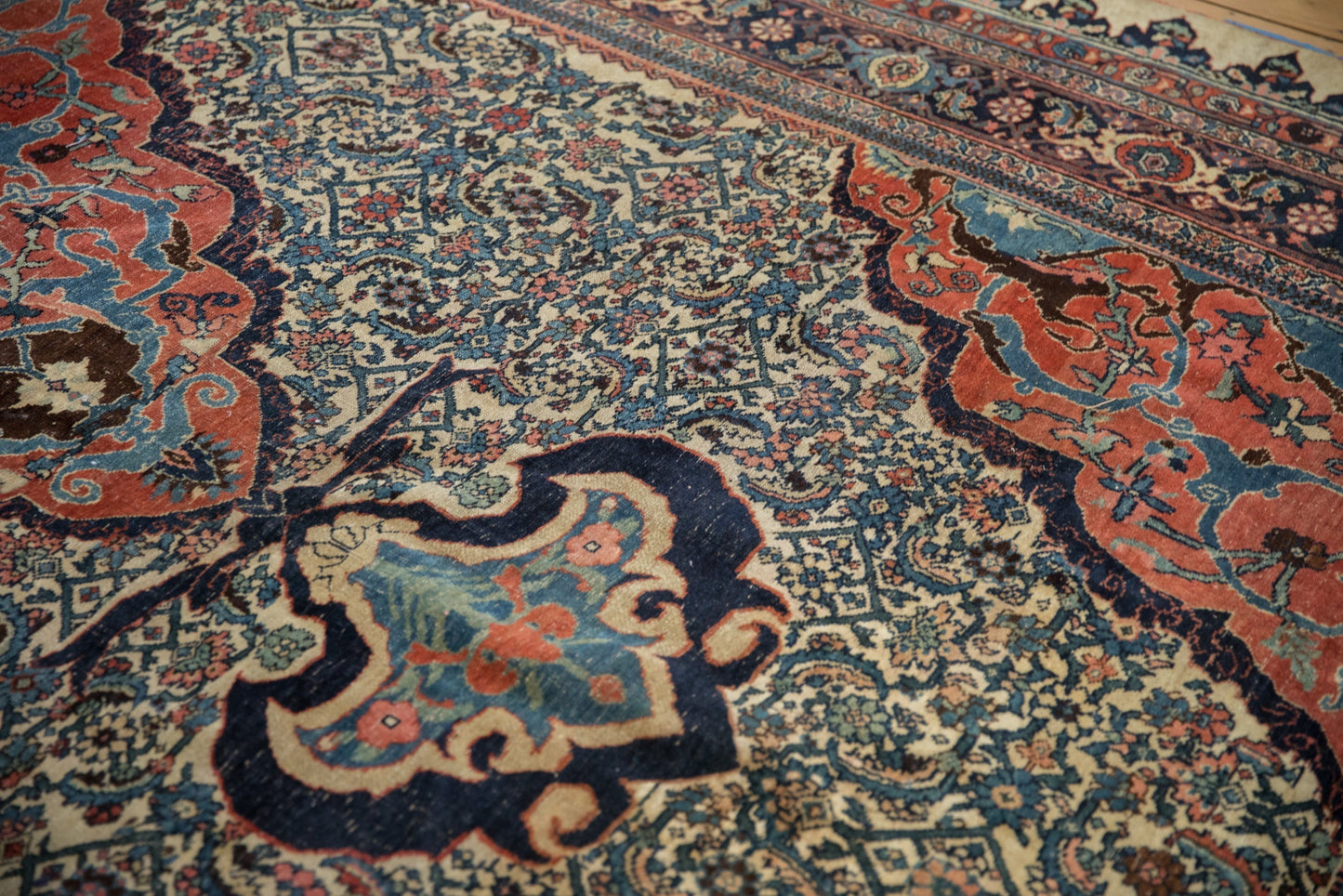 9.5x15 Antique Halvaie Bijar Carpet
