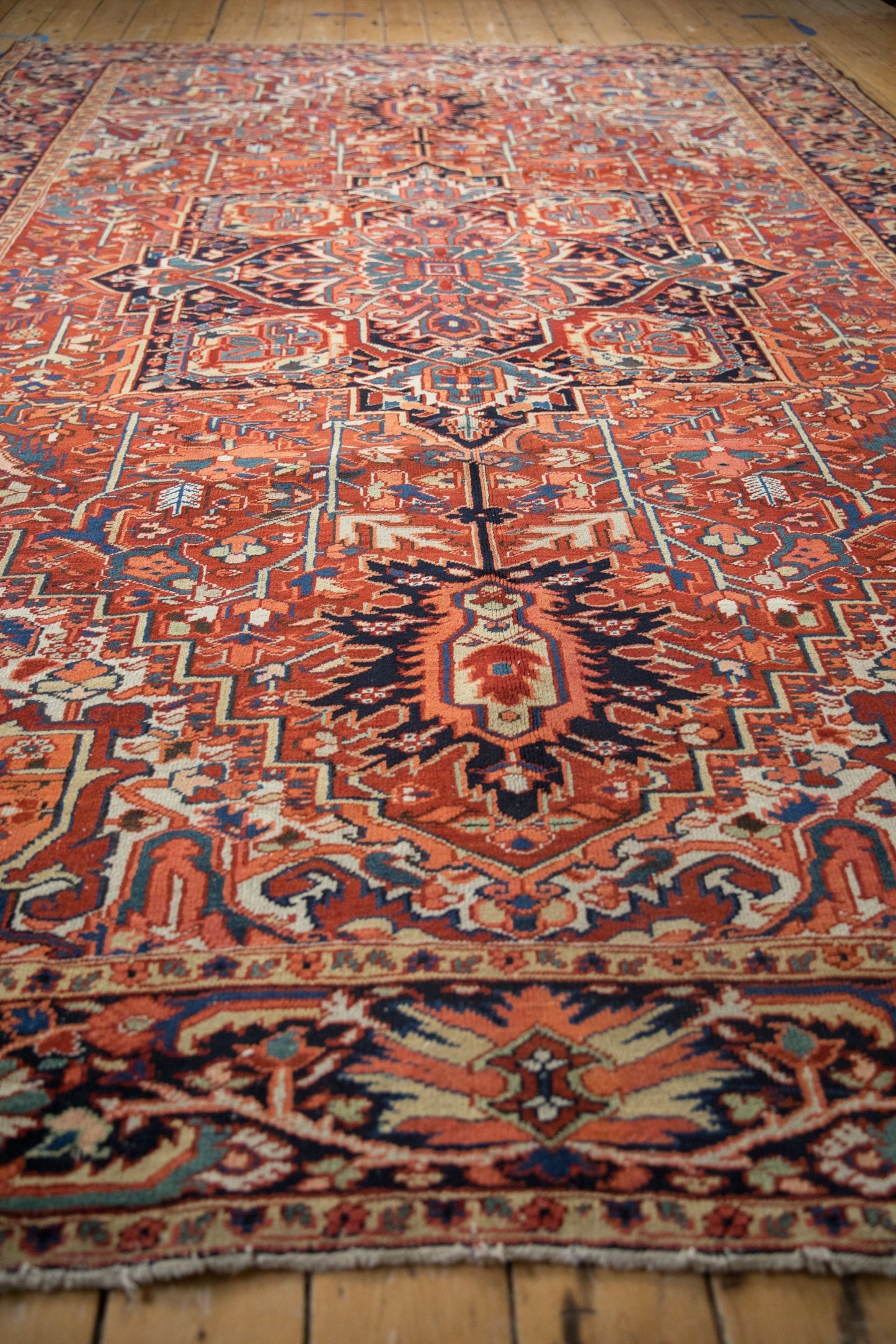 8x11.5 Vintage Heriz Carpet