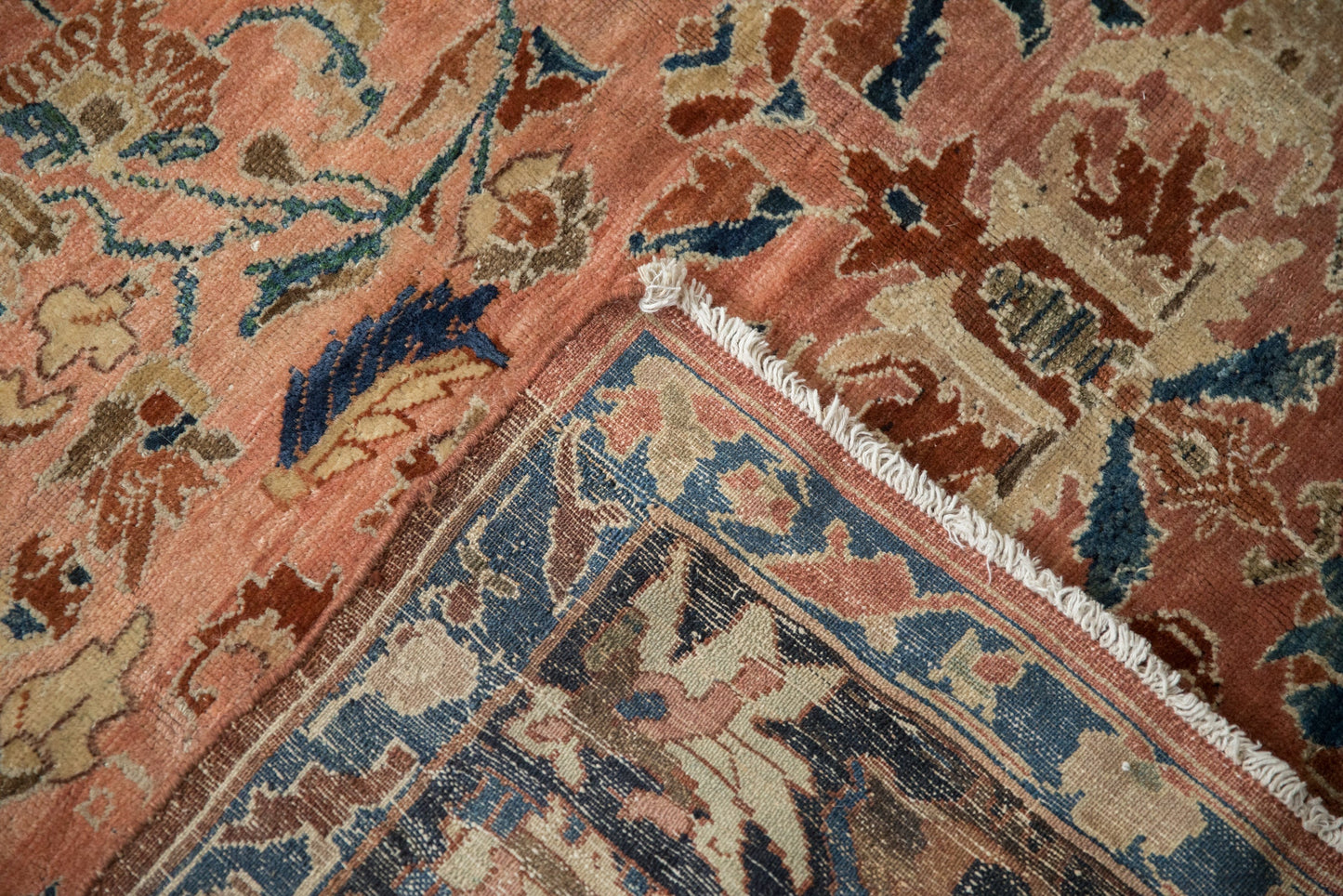 6x9.5 Antique Fine Distressed Lilihan Carpet