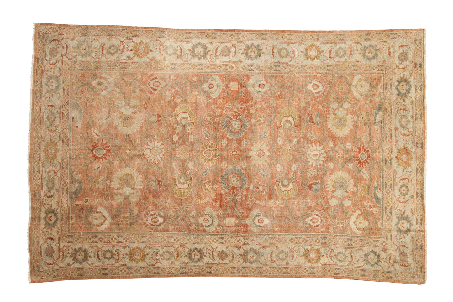 6.5x10 Vintage Distressed Mahal Carpet