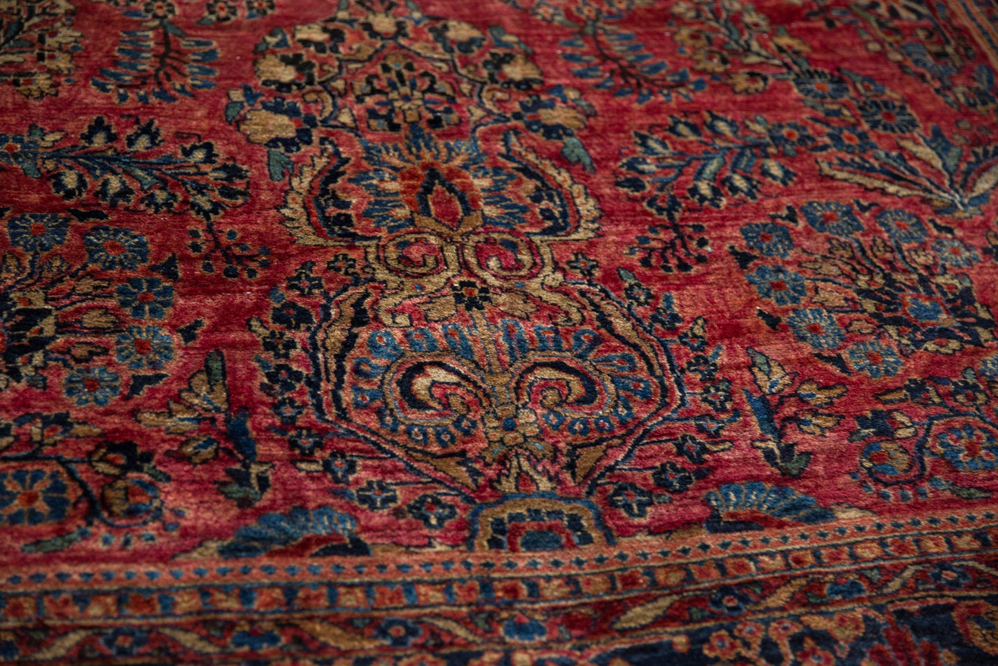 7x10 Antique American Sarouk Carpet