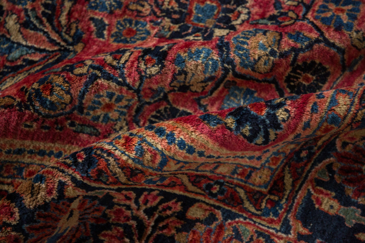 7x10 Antique American Sarouk Carpet