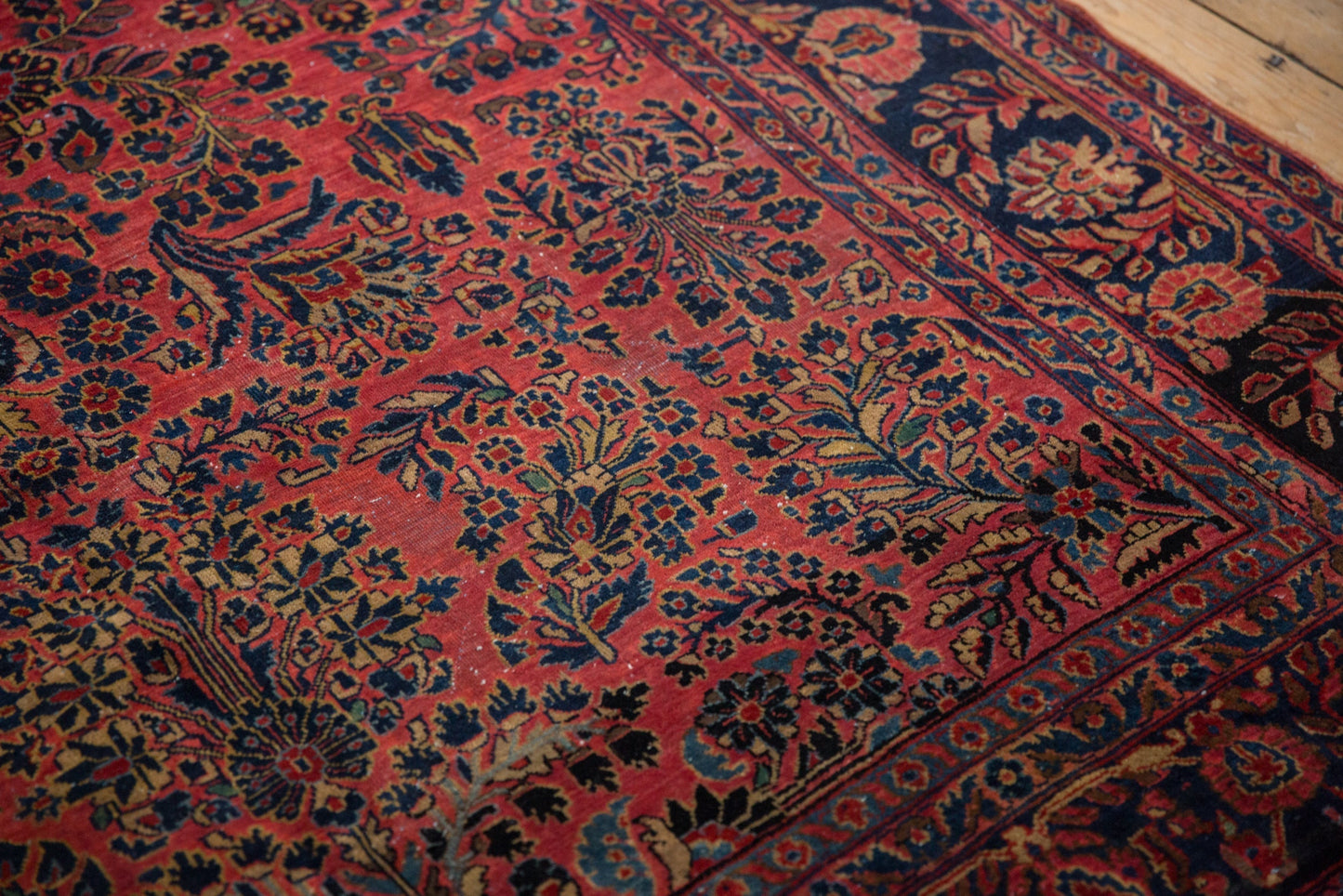 6.5x8.5 Antique Sarouk Carpet