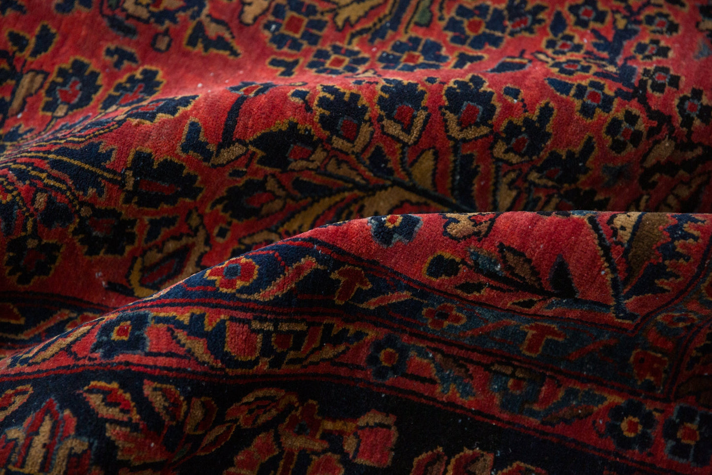 6.5x8.5 Antique Sarouk Carpet